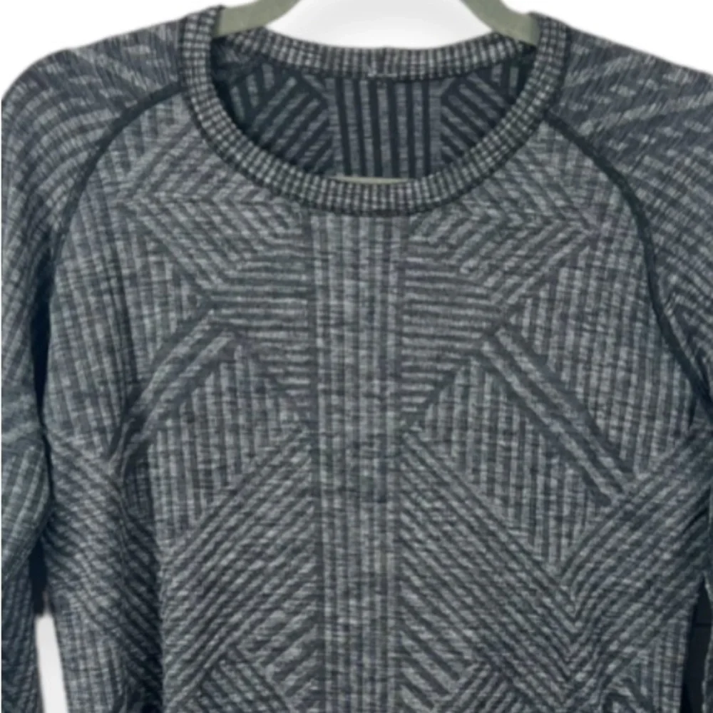 Lululemon Rest Less Pullover Top First Release Crew Neck  Heathered Black